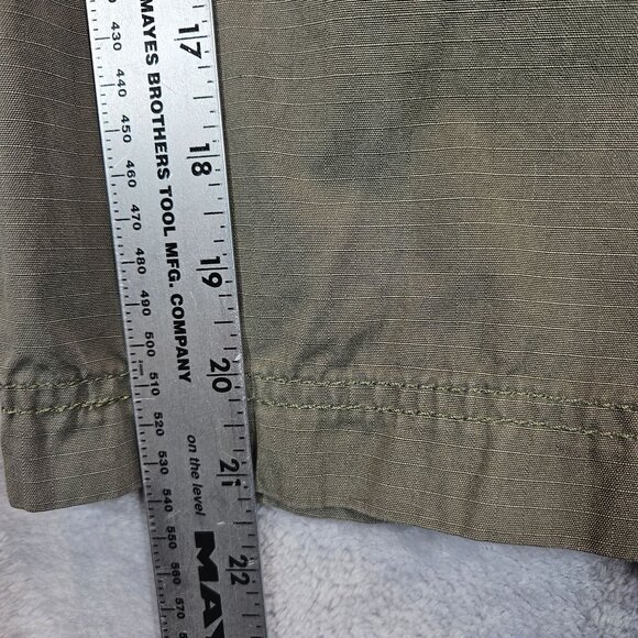 Eddie Bauer Womens 16w Olive Cargo Shorts Cotton Ripstop Durable hiking gorpcore - Picture 4 of 14